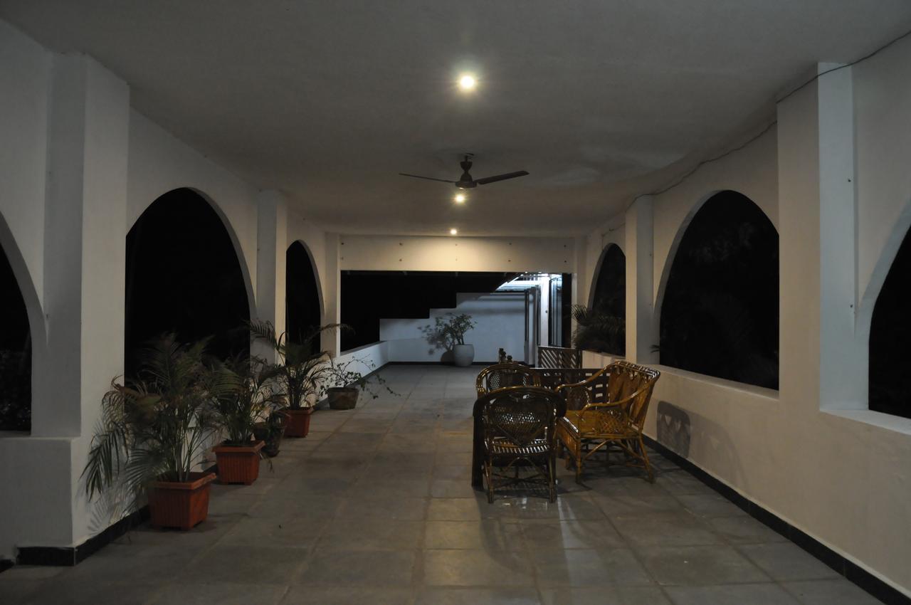Villa Anna Pondy Puduccseri Kültér fotó